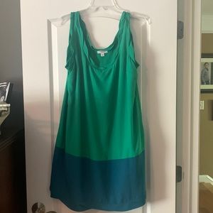 Sleeveless dress - color blocked green and blue